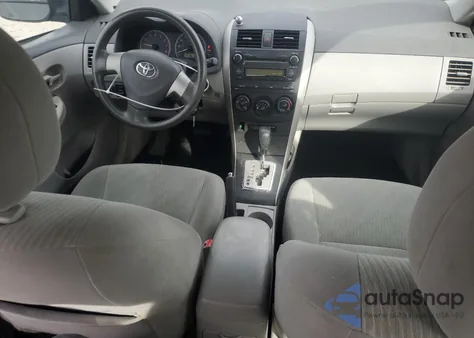 2010 Toyota Corolla Base z USA, uszkodzony, nr VIN 2T1BU4EE2AC316824